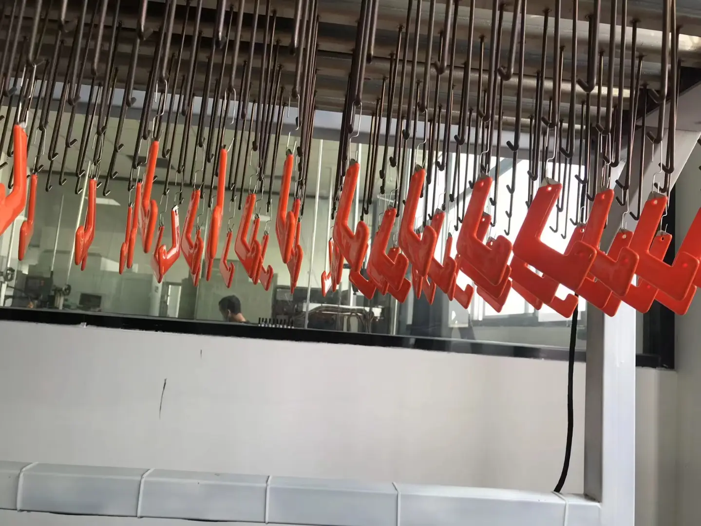 2026年新能源銅排浸塑設備廠家推薦：高效絕緣與環(huán)保工藝創(chuàng)新解決方案深度解析